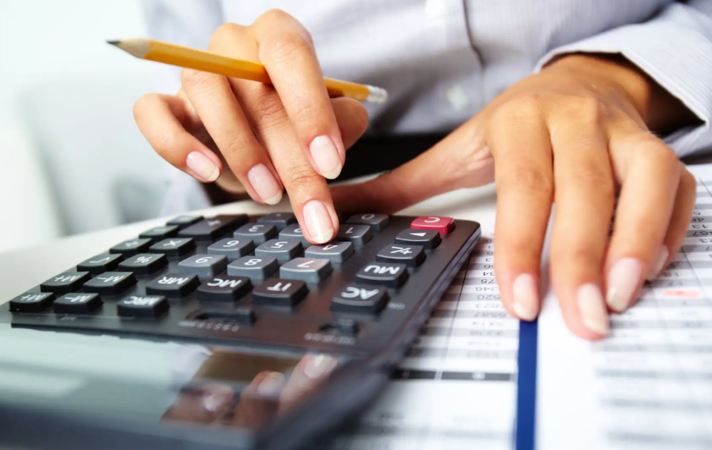 steuerfachgehilfin – Ihre Expertin für Steuerberatung & Finanzmanagement
